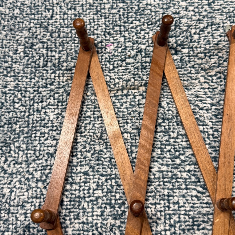Vintage Wooden Accordion Wall Rack Expandable 10 Peg Hat Coat Mug Hanger Brown
